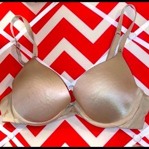 Victoria’s Secret bra